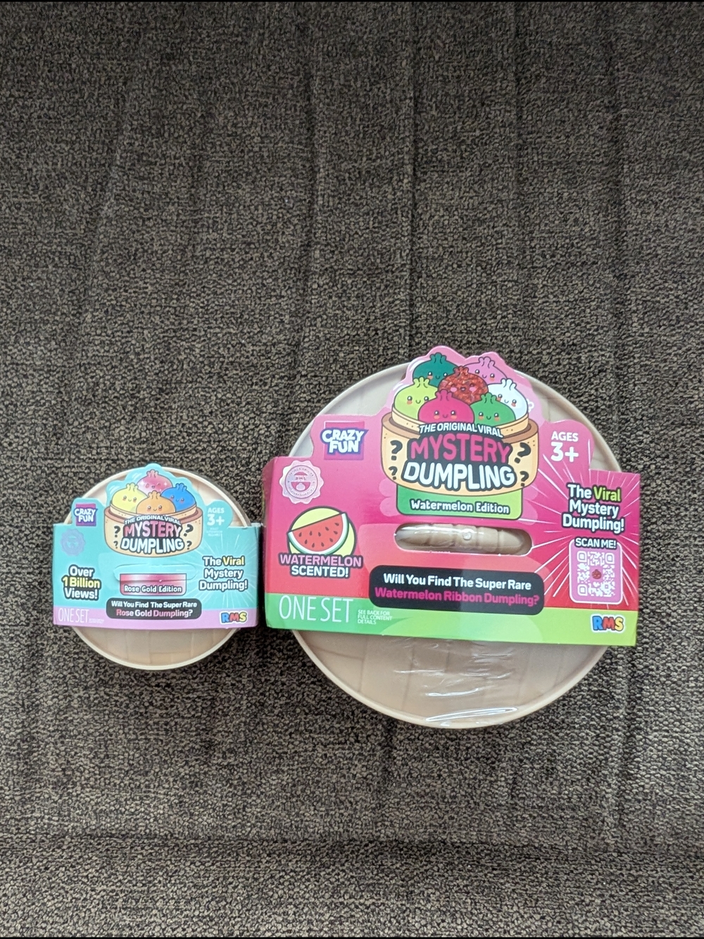 Mystery Dumpling Watermelon Scented Toy Set - Pink